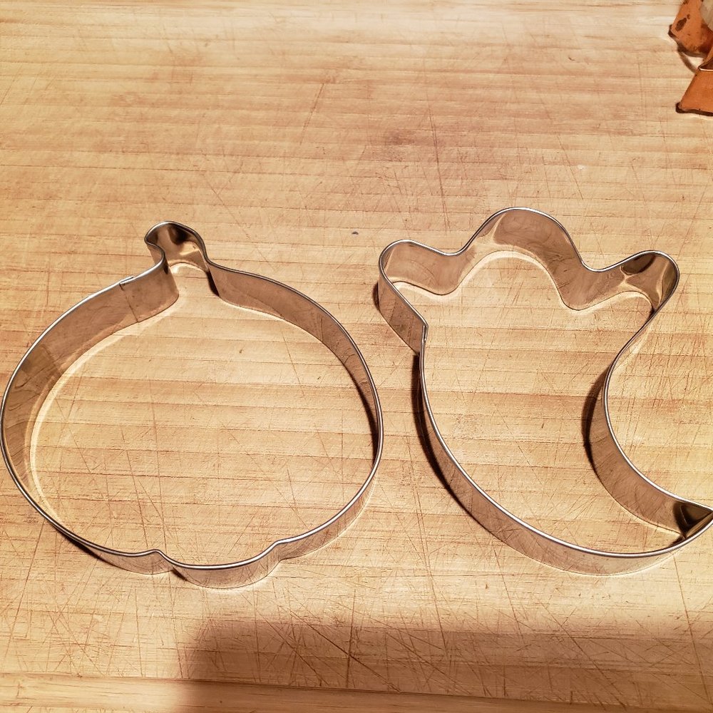 Halloween cookie cutters